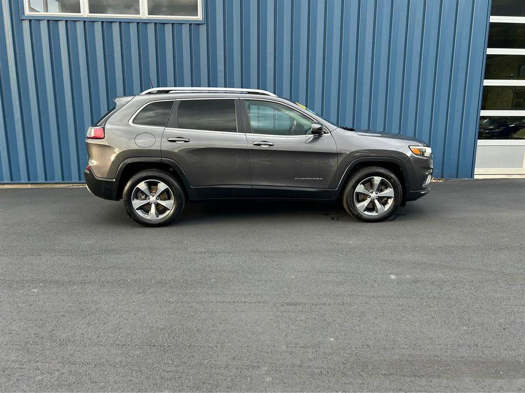 used 2019 Jeep Cherokee car, priced at $18,788