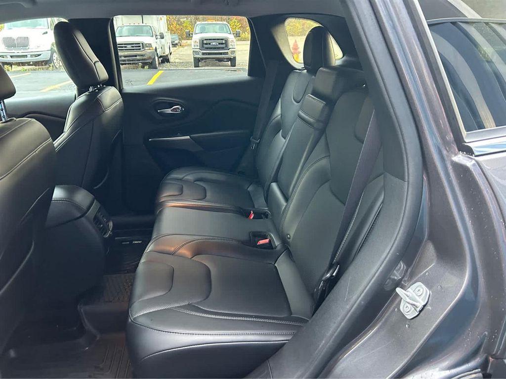 used 2019 Jeep Cherokee car, priced at $18,788