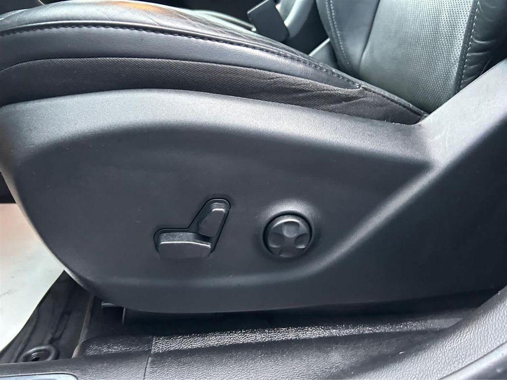 used 2019 Jeep Cherokee car, priced at $18,788
