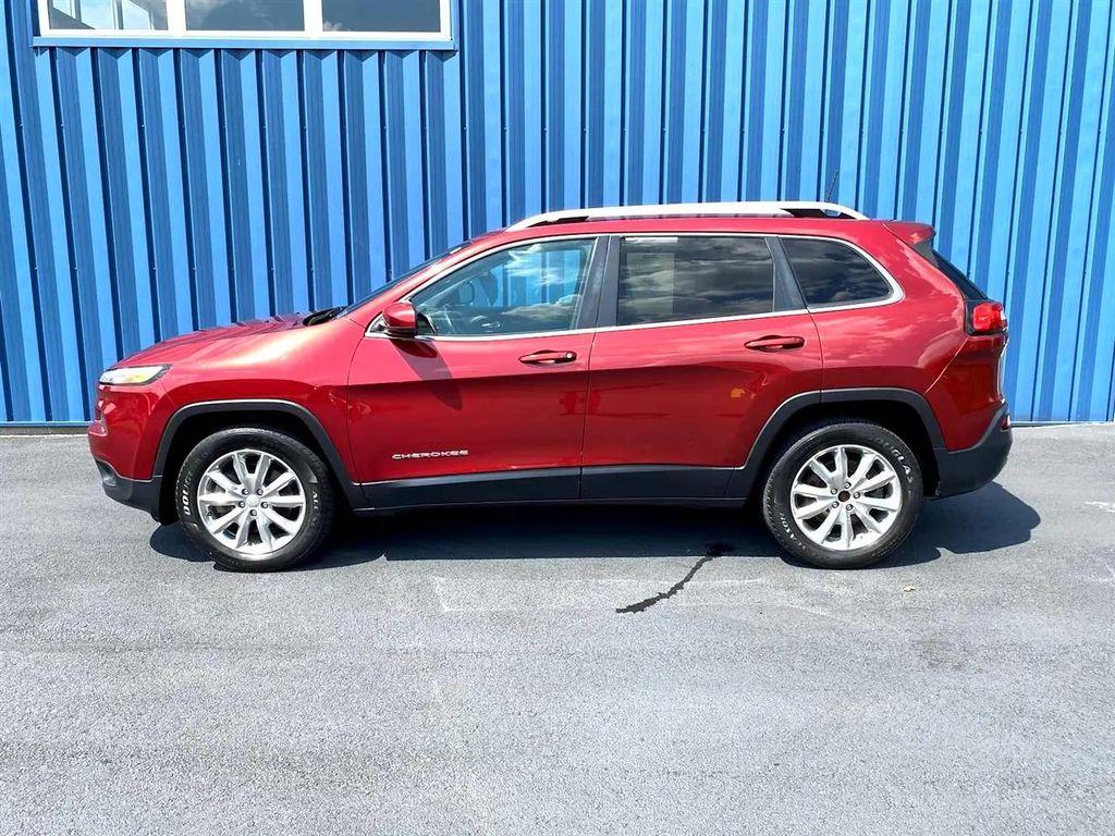 used 2017 Jeep Cherokee car, priced at $14,489