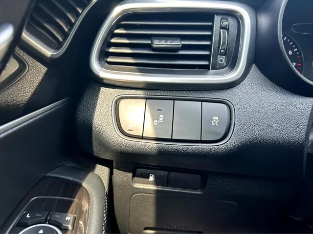 used 2019 Kia Sorento car, priced at $15,900