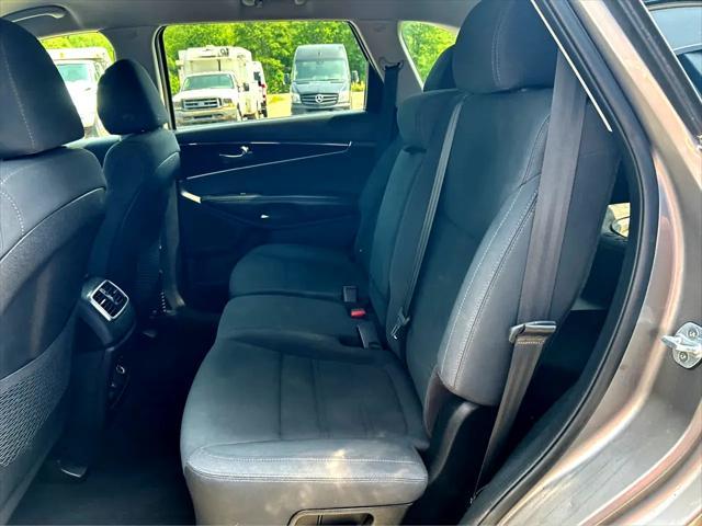 used 2019 Kia Sorento car, priced at $15,900