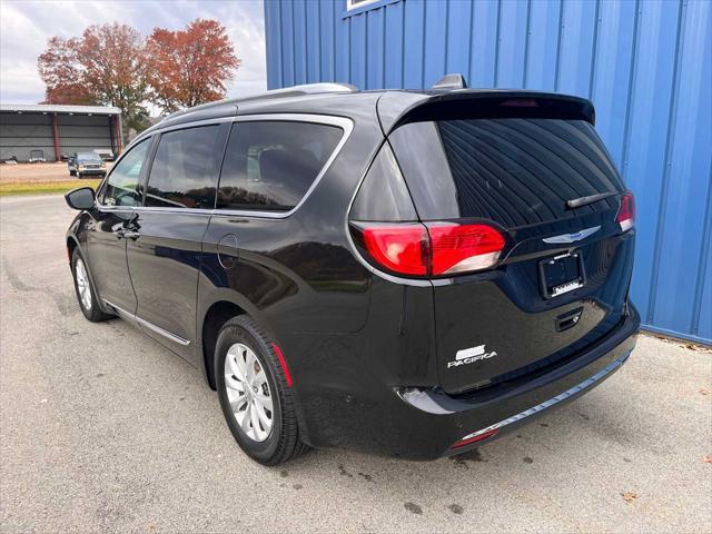 used 2019 Chrysler Pacifica car, priced at $18,650