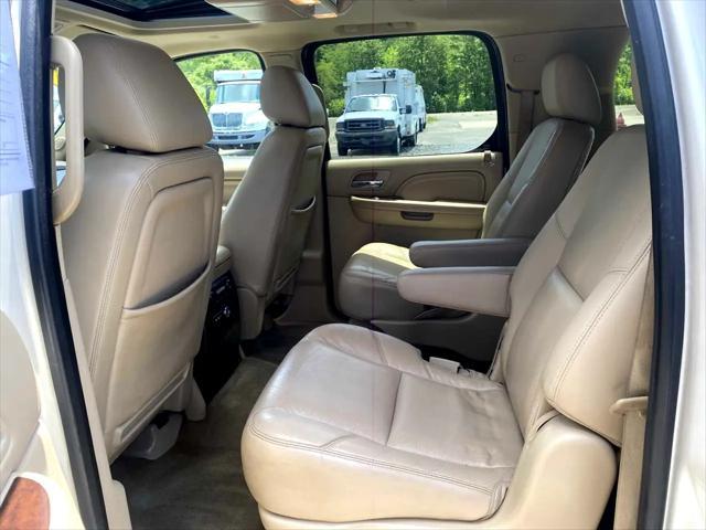 used 2013 Cadillac Escalade car, priced at $19,995