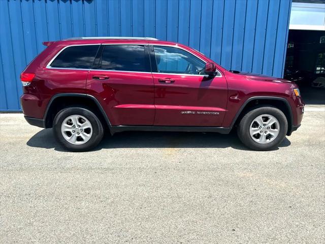used 2017 Jeep Grand Cherokee car, priced at $15,610