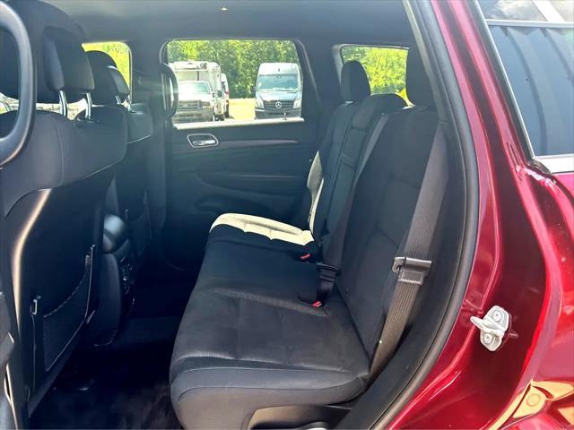 used 2017 Jeep Grand Cherokee car, priced at $15,610