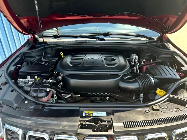 used 2017 Jeep Grand Cherokee car, priced at $15,610