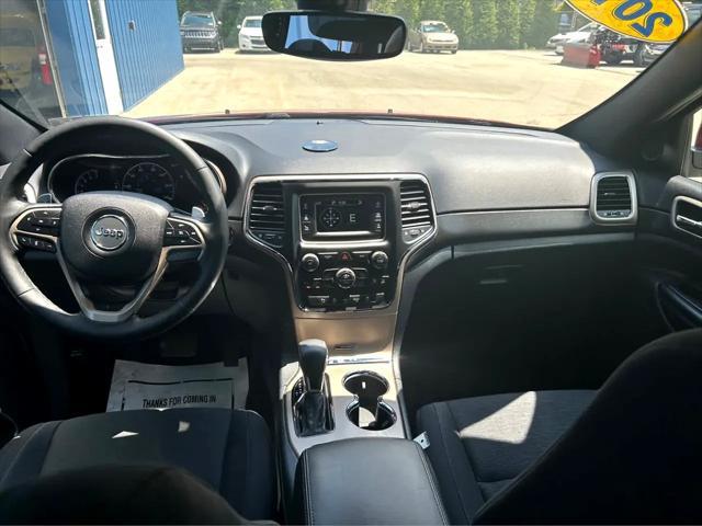used 2017 Jeep Grand Cherokee car, priced at $15,610