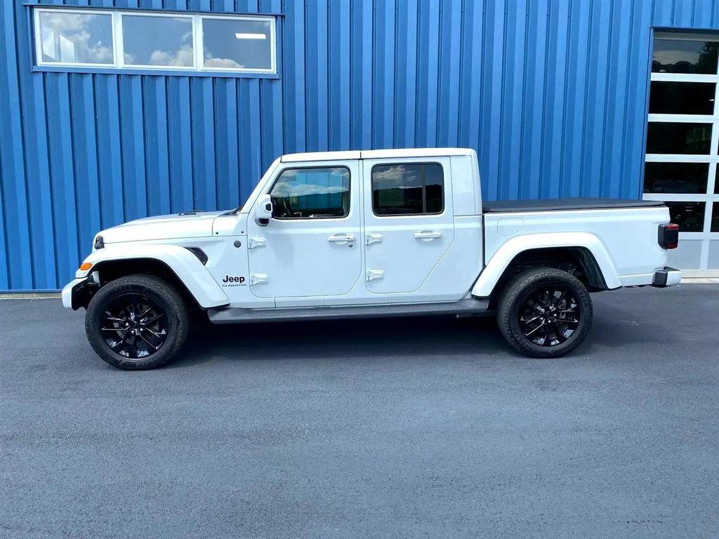 used 2021 Jeep Gladiator car, priced at $34,992