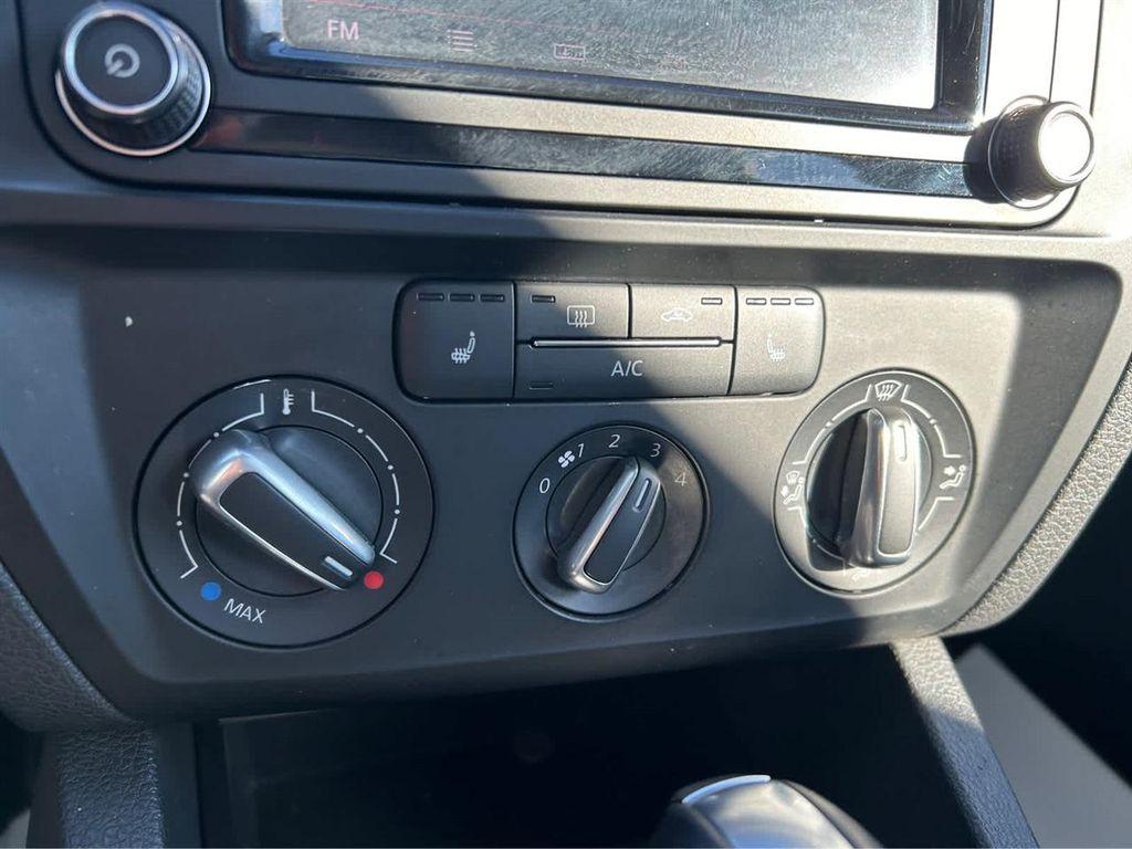 used 2017 Volkswagen Jetta car