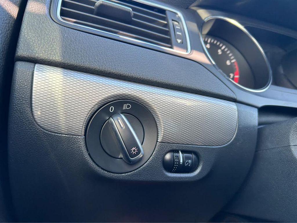 used 2017 Volkswagen Jetta car