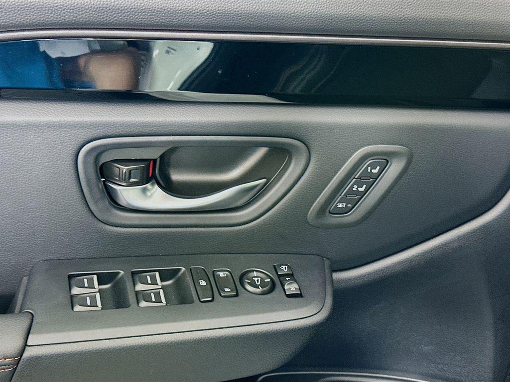 new 2025 Honda Pilot car, priced at $51,350