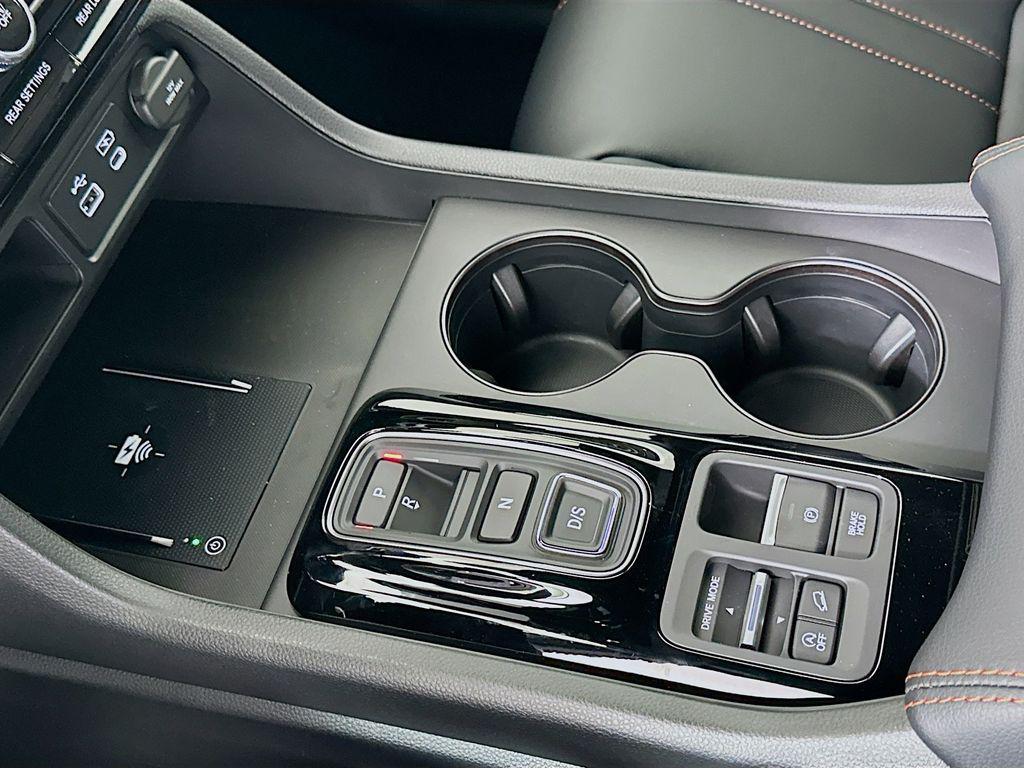 new 2025 Honda Pilot car, priced at $51,350