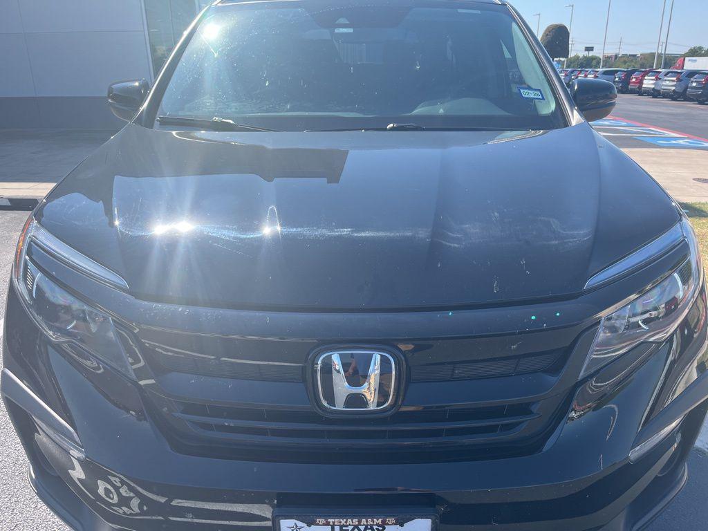 used 2022 Honda Pilot car, priced at $32,700
