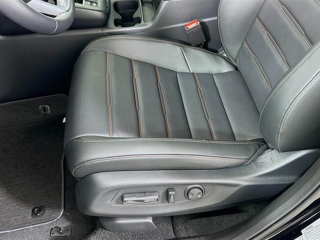 new 2026 Honda CR-V Hybrid car, priced at $40,175