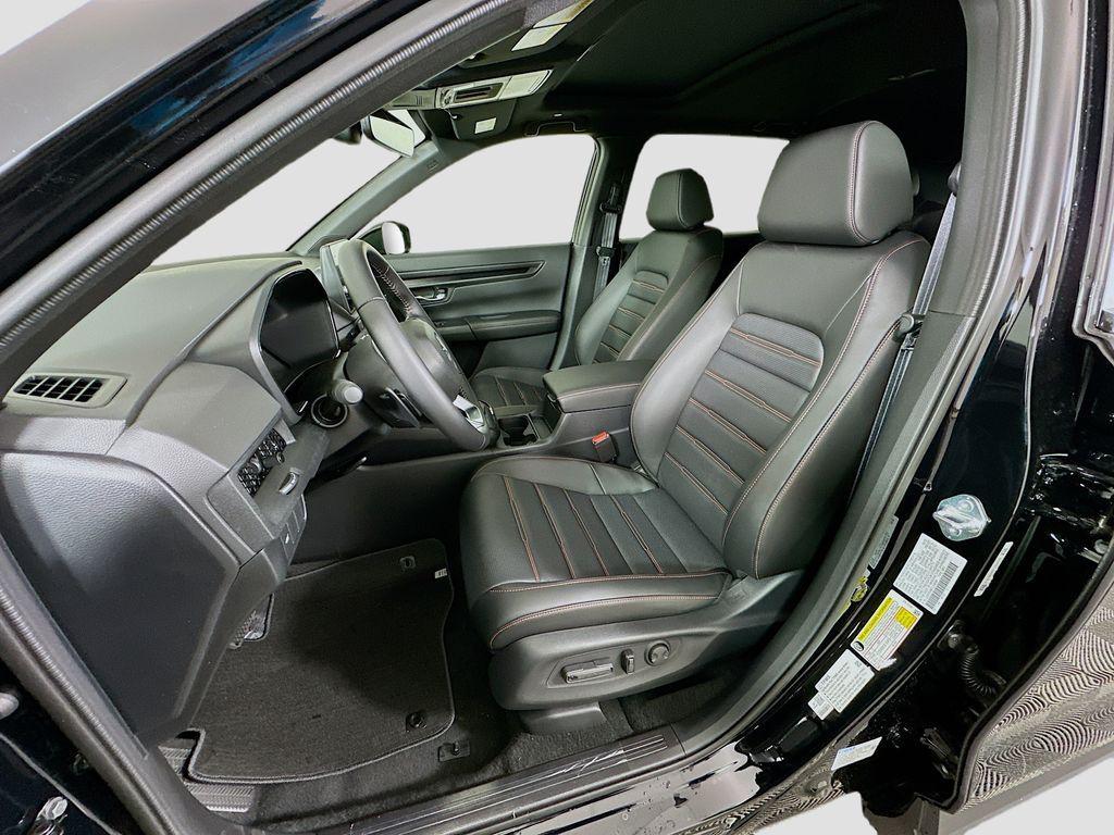 new 2026 Honda CR-V Hybrid car, priced at $40,175