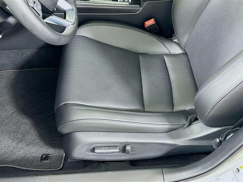 new 2026 Honda Civic Hybrid car, priced at $33,490