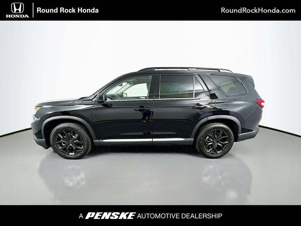 new 2025 Honda Pilot car, priced at $52,995