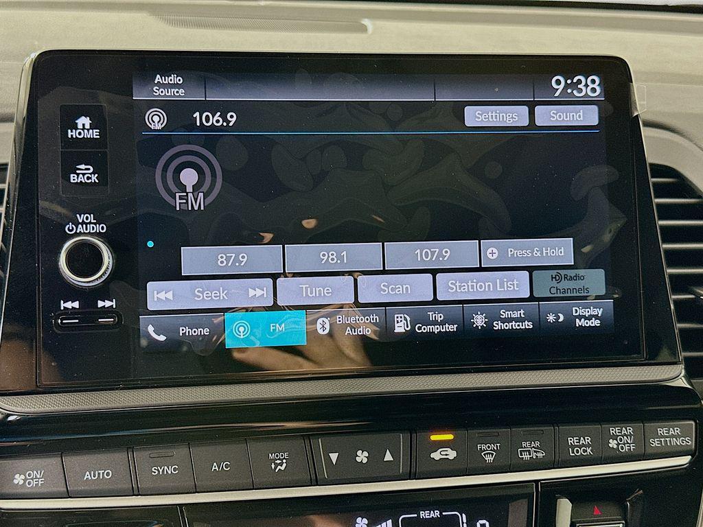 new 2026 Honda Odyssey car, priced at $44,655