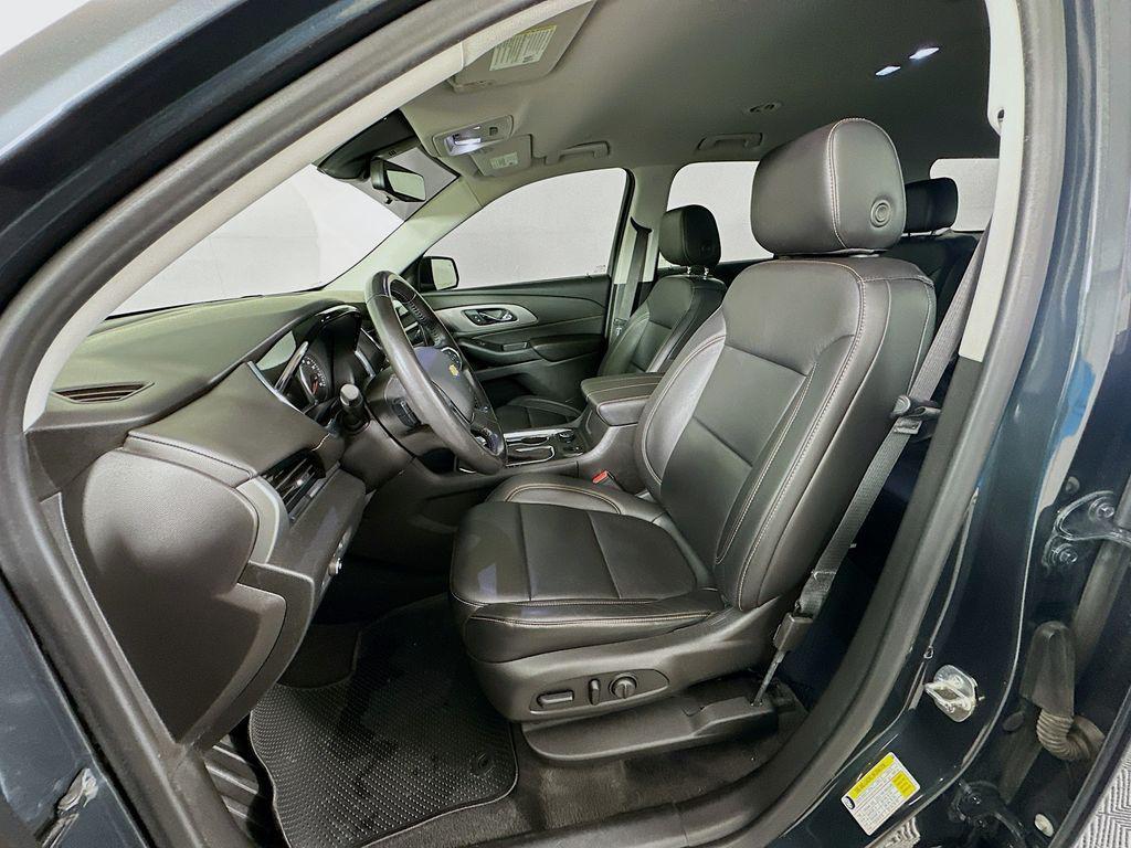 used 2019 Chevrolet Traverse car, priced at $19,500