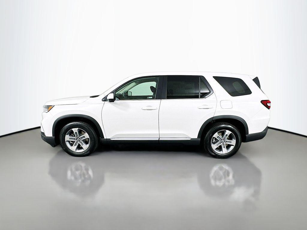 new 2025 Honda Pilot car, priced at $48,280