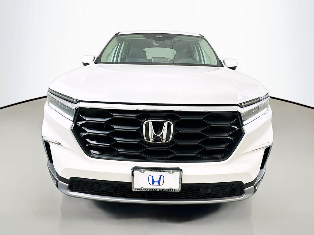 new 2025 Honda Pilot car, priced at $48,280