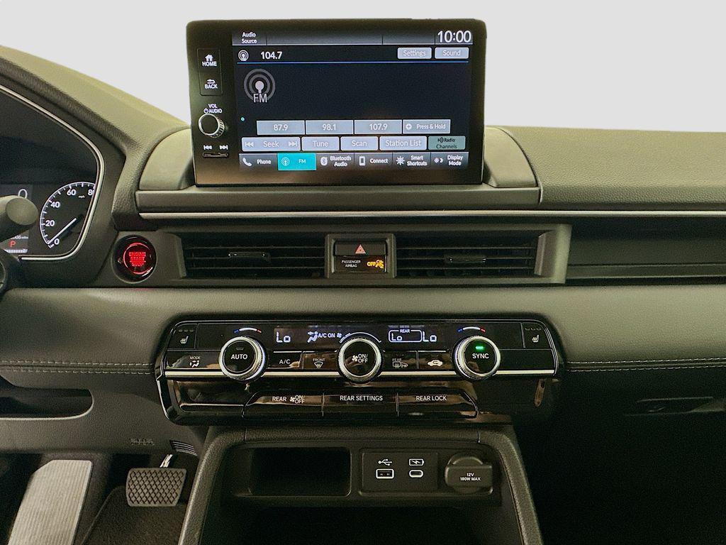 new 2025 Honda Pilot car, priced at $48,280