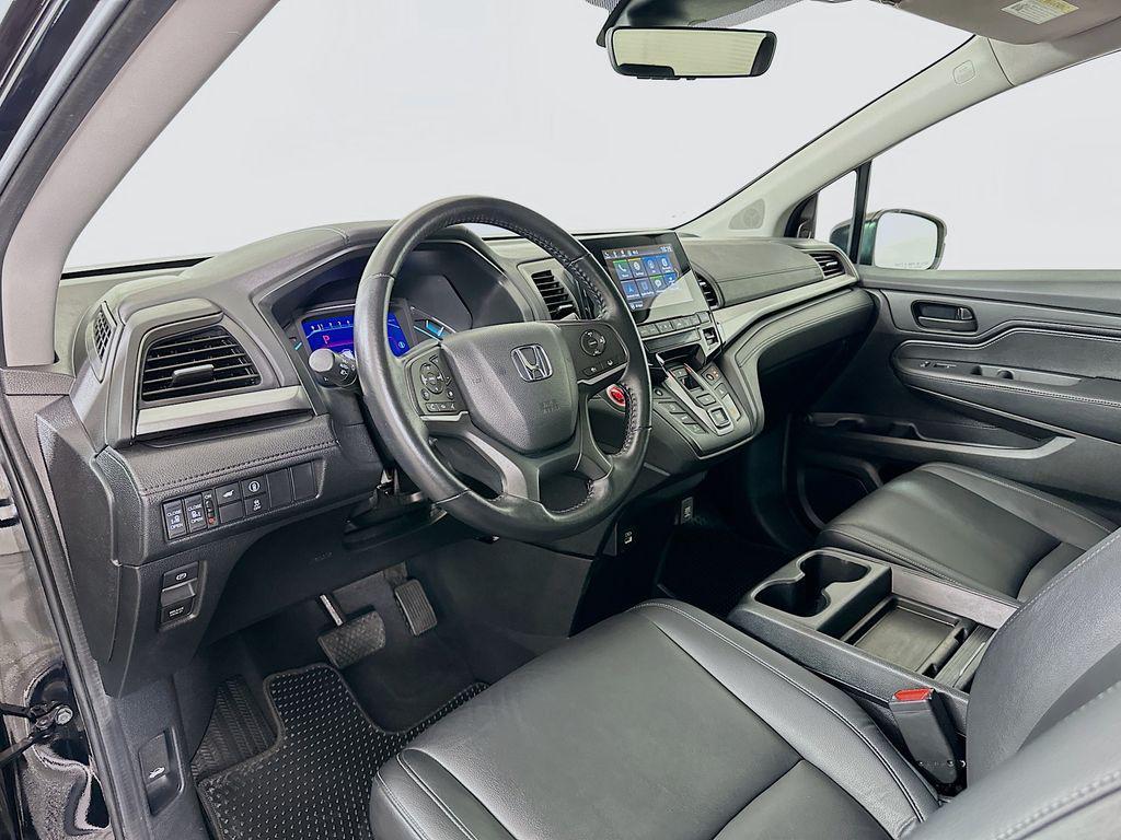 used 2024 Honda Odyssey car, priced at $33,400