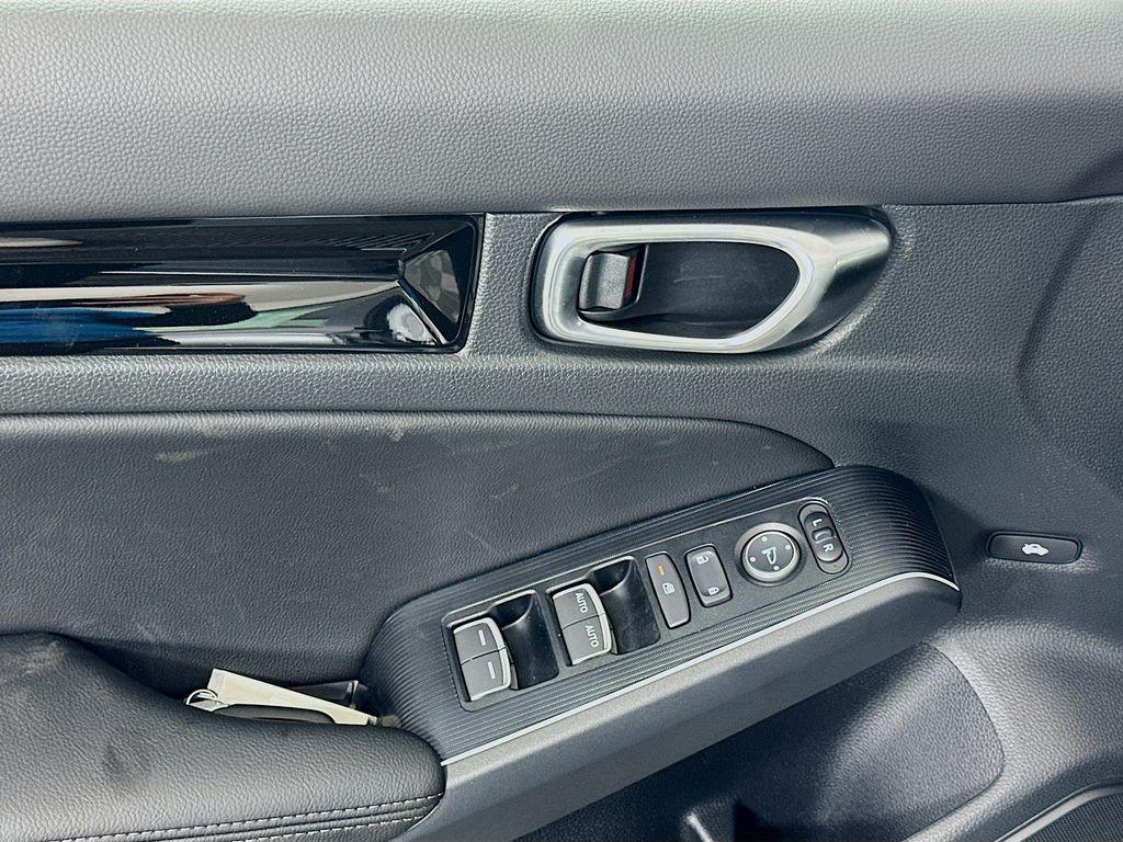 new 2026 Honda Civic Hybrid car, priced at $33,490