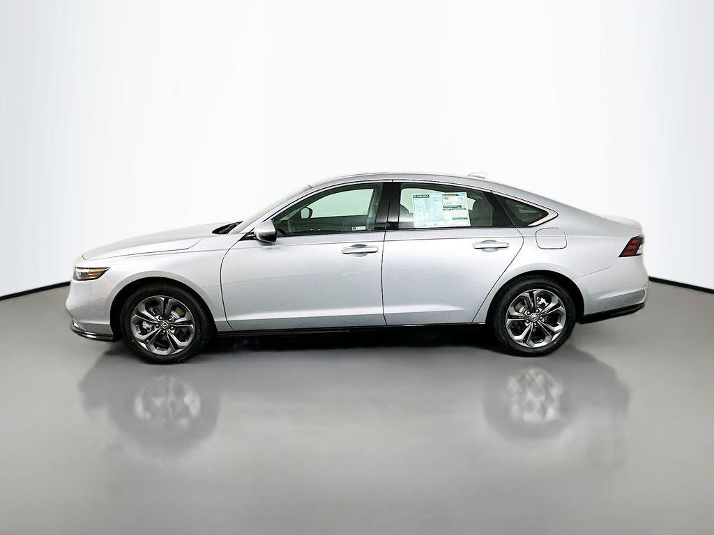 new 2025 Honda Accord Hybrid car, priced at $36,135