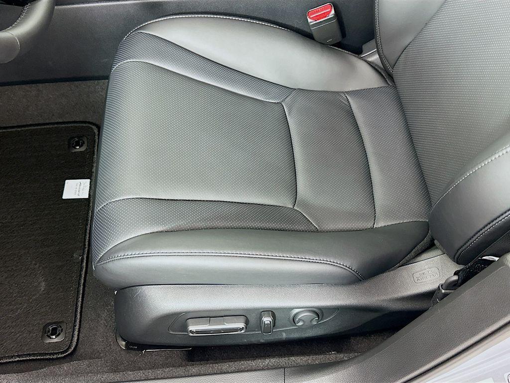 new 2025 Honda Accord Hybrid car, priced at $36,135