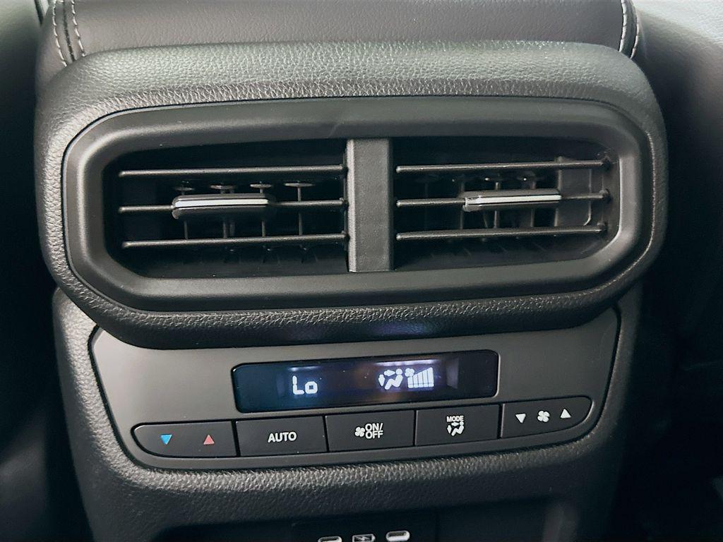 new 2025 Honda Pilot car, priced at $51,550