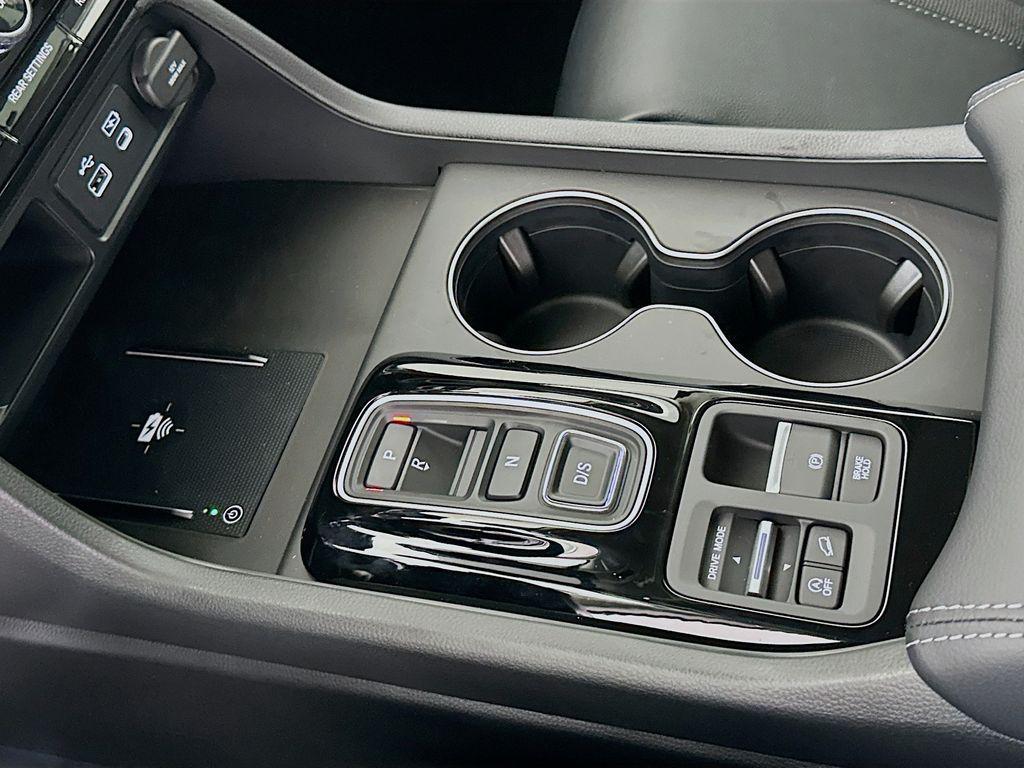 new 2025 Honda Pilot car, priced at $48,280