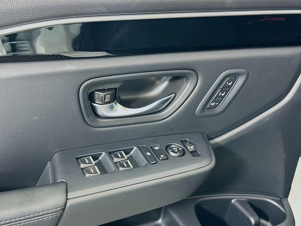 new 2025 Honda Pilot car, priced at $48,280