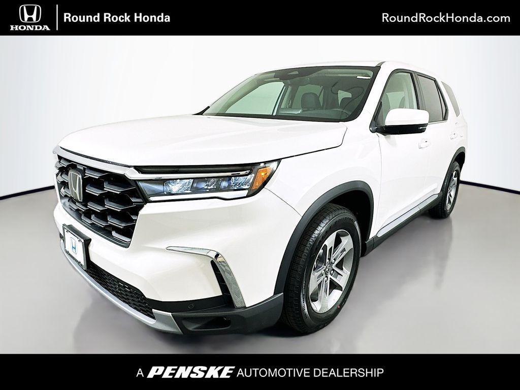 new 2025 Honda Pilot car, priced at $48,280