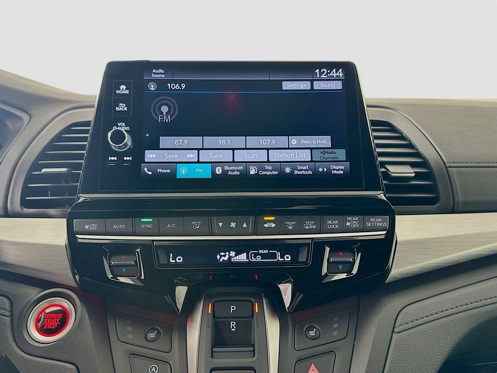new 2026 Honda Odyssey car, priced at $45,845