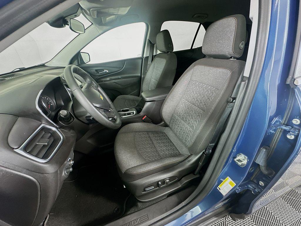 used 2024 Chevrolet Equinox car, priced at $21,000
