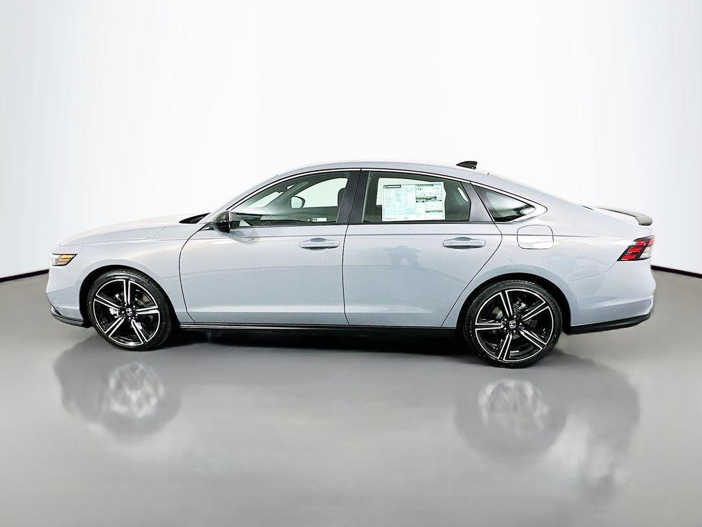 new 2025 Honda Accord Hybrid car, priced at $35,305