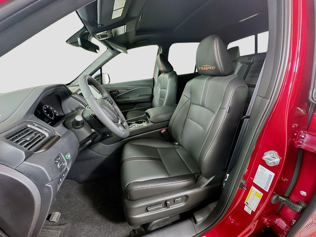 new 2025 Honda Ridgeline car, priced at $49,185