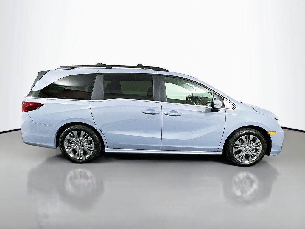 new 2026 Honda Odyssey car, priced at $50,475