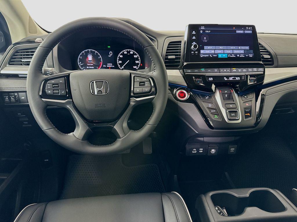 new 2026 Honda Odyssey car, priced at $50,475