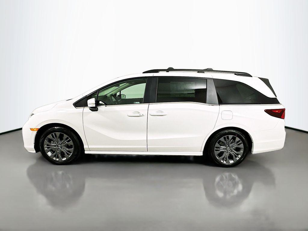 new 2026 Honda Odyssey car, priced at $50,840