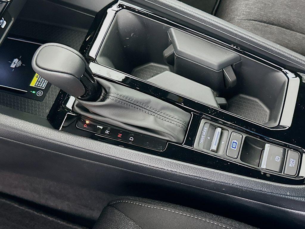 new 2025 Honda Accord Hybrid car, priced at $35,305