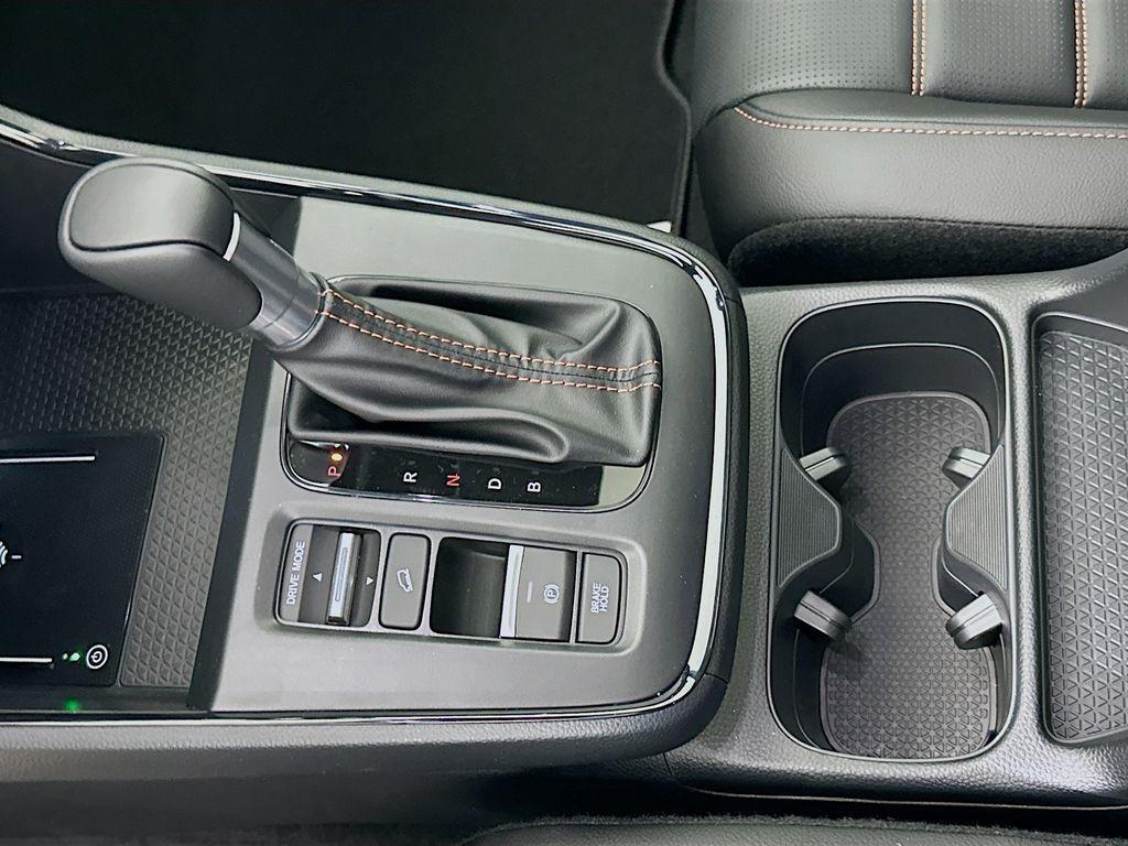 new 2026 Honda CR-V Hybrid car, priced at $40,175