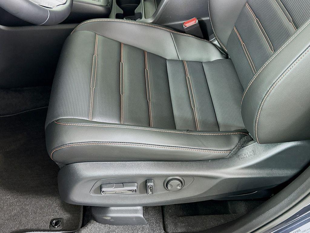 new 2026 Honda CR-V Hybrid car, priced at $40,175