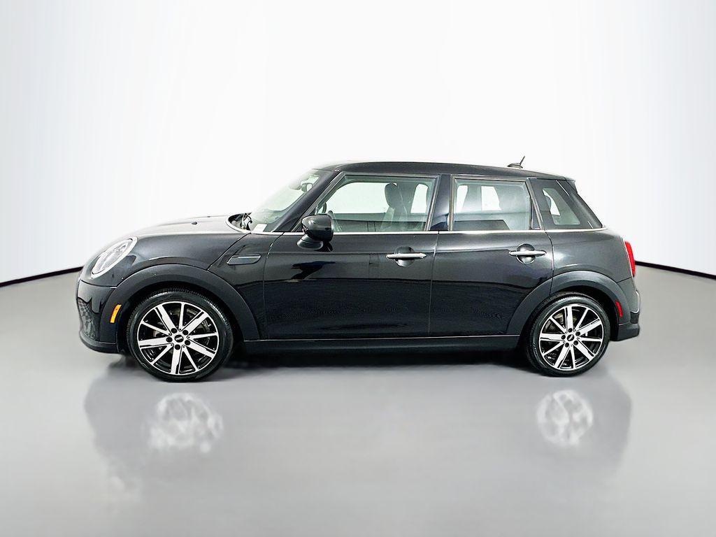 used 2022 MINI Hardtop car, priced at $19,000