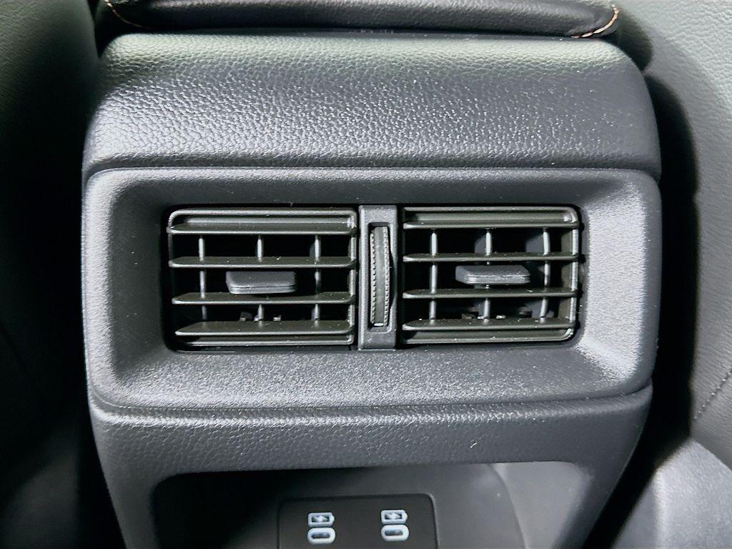 new 2026 Honda CR-V Hybrid car, priced at $40,175