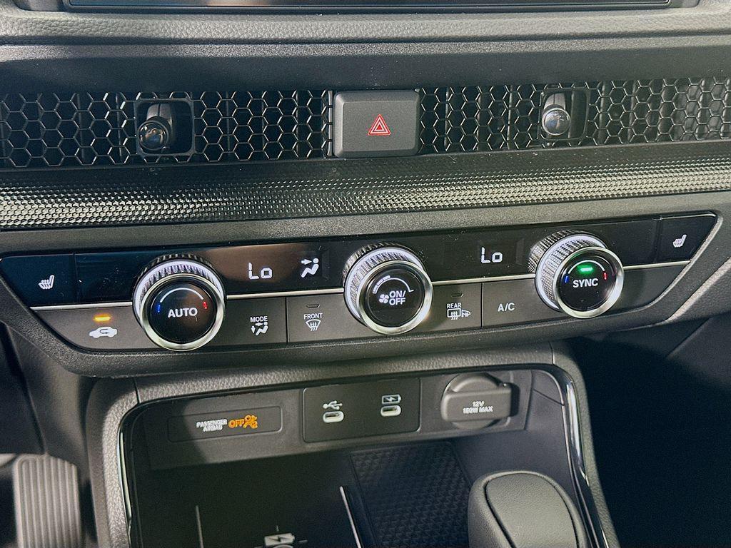 new 2026 Honda CR-V Hybrid car, priced at $40,175