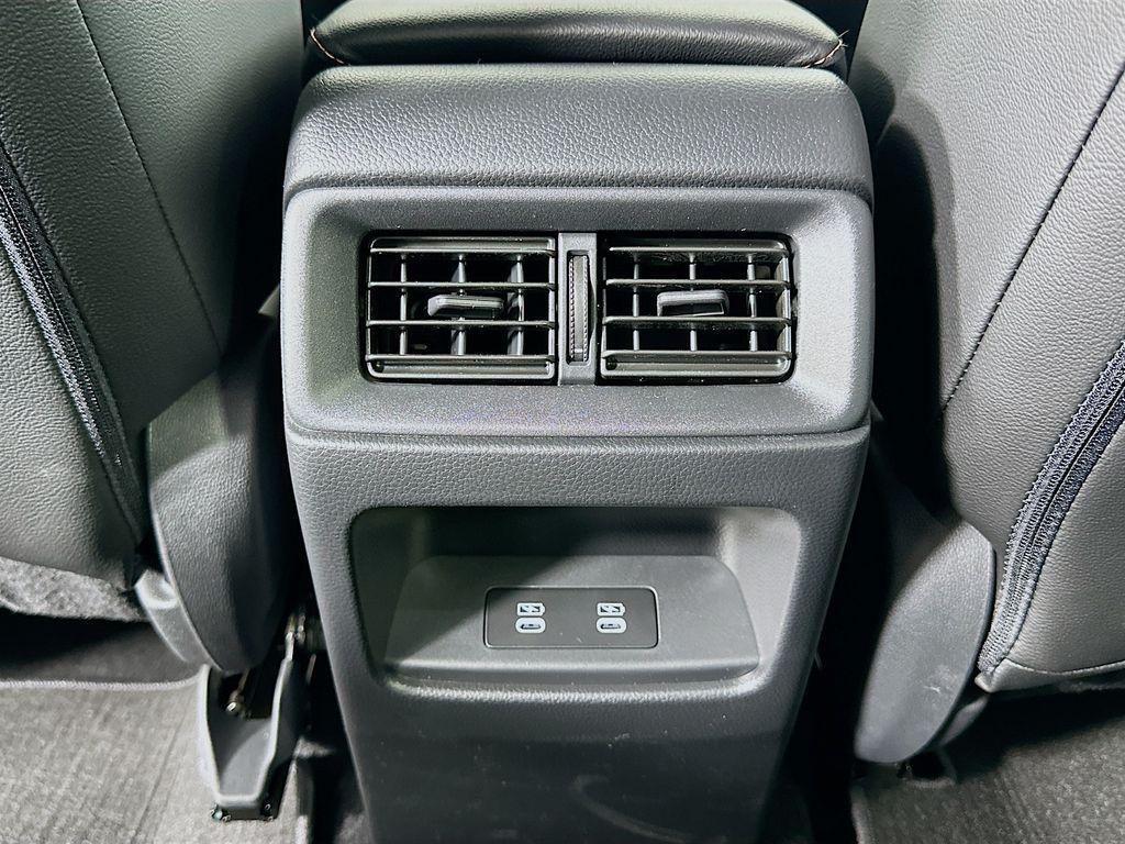 new 2026 Honda CR-V Hybrid car, priced at $40,175