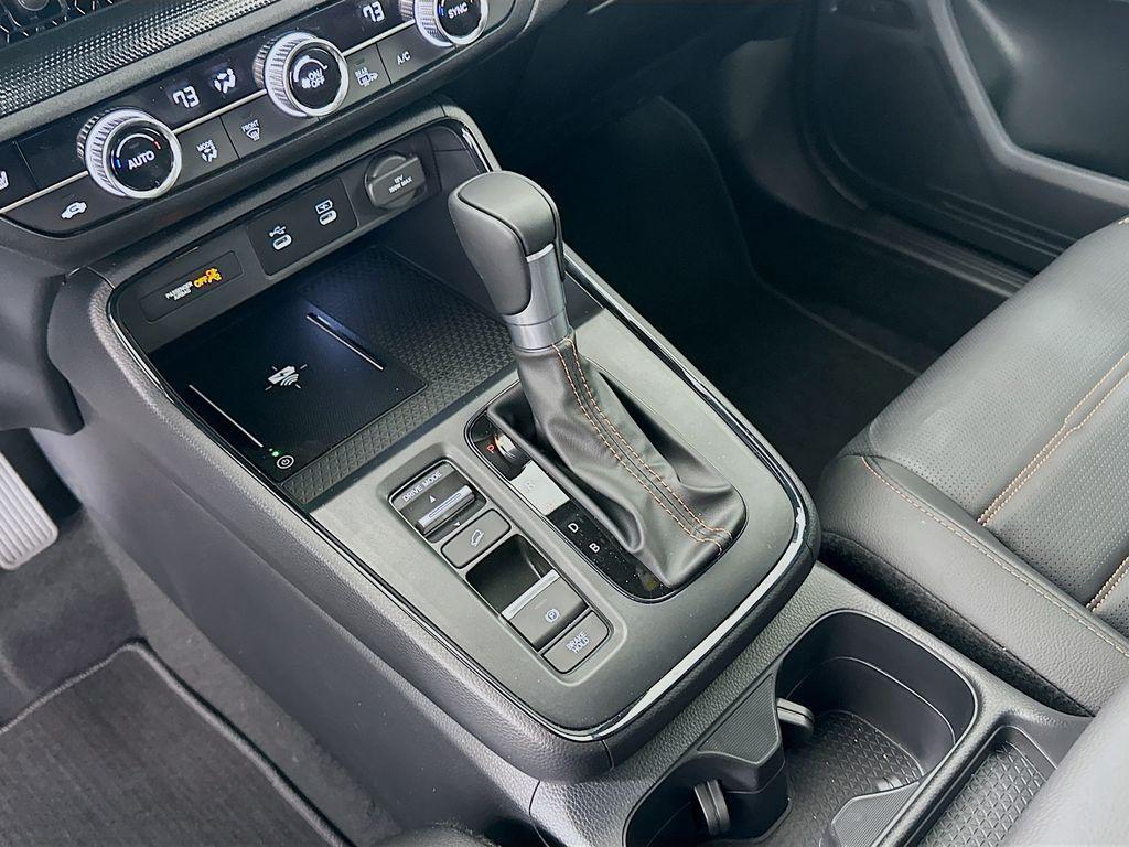 new 2026 Honda CR-V Hybrid car, priced at $40,175